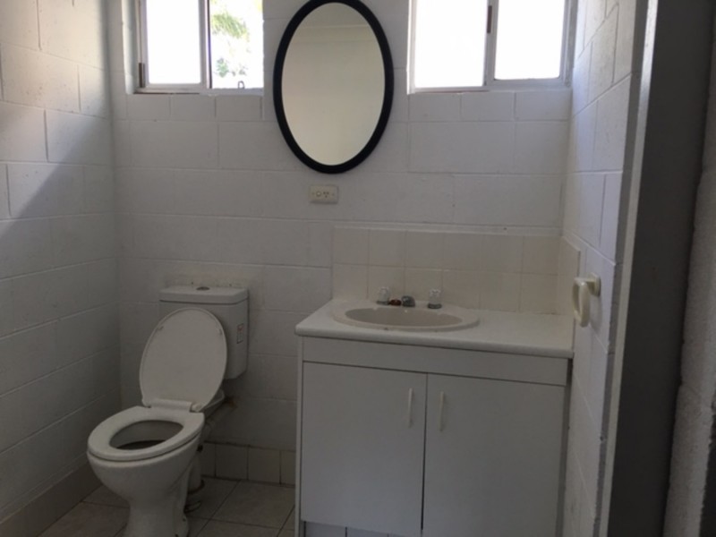 2/38 West King Street, Southport QLD 4215