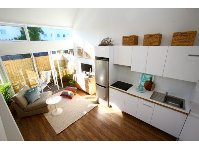 1 Tiwi Street, Bundall QLD 4217