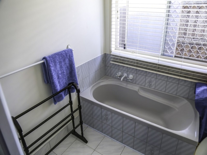 8 Everest Drive, Southport QLD 4215