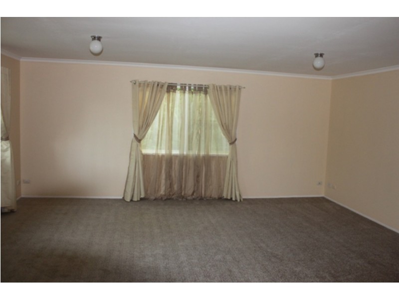 18 Sungold Avenue, Southport QLD 4215