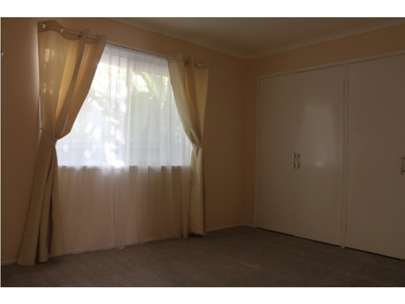 18 Sungold Avenue, Southport QLD 4215