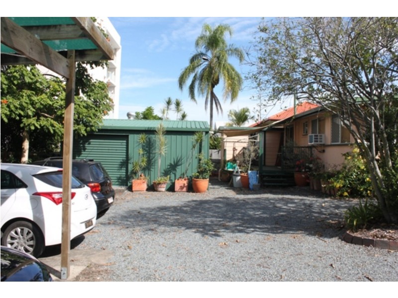 9 Gillian Lane, Southport QLD 4215