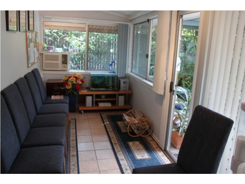 9 Gillian Lane, Southport QLD 4215