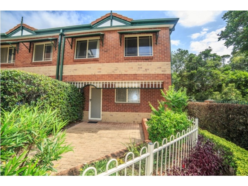 1/53 Bauer Street, Southport QLD 4215