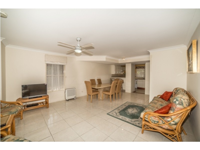 1/53 Bauer Street, Southport QLD 4215