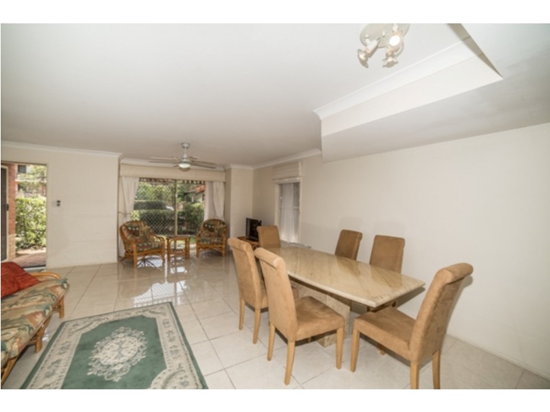 1/53 Bauer Street, Southport QLD 4215