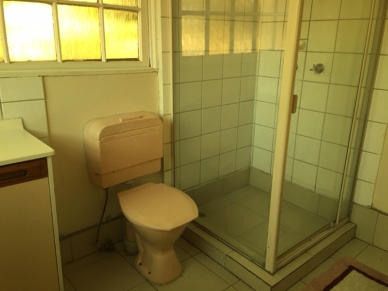 72 Falconer Street, Southport QLD 4215