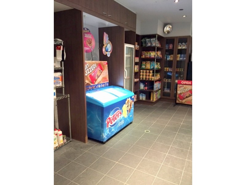 Shop 29/9 Trickett Street, Surfers Paradise QLD 4217
