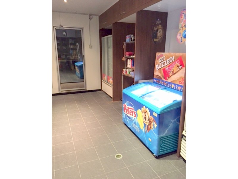 Shop 29/9 Trickett Street, Surfers Paradise QLD 4217