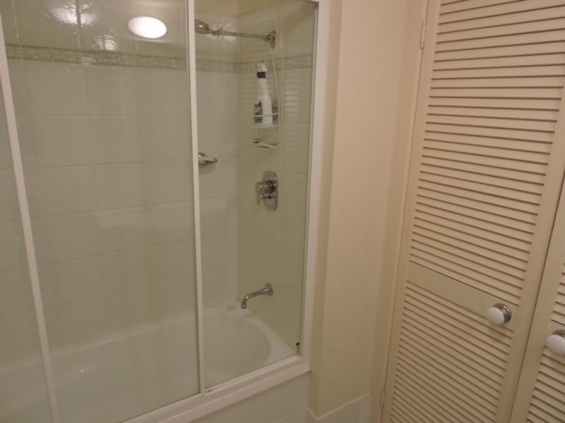 97 /148 Marine Parade, Southport QLD 4215