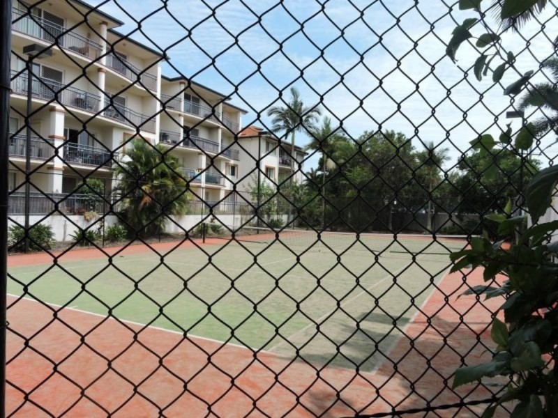 97 /148 Marine Parade, Southport QLD 4215