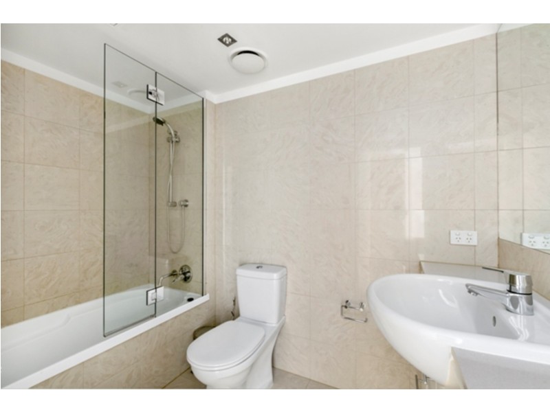 2101/50 Marine Parade, Southport QLD 4215