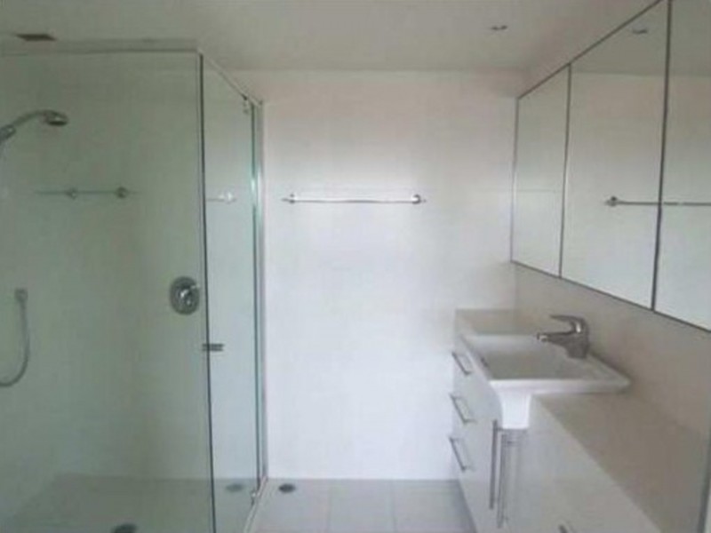 11c/10 Marine Parade, Southport QLD 4215