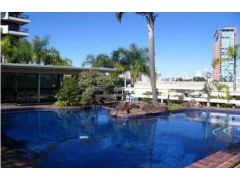 11c/10 Marine Parade, Southport QLD 4215