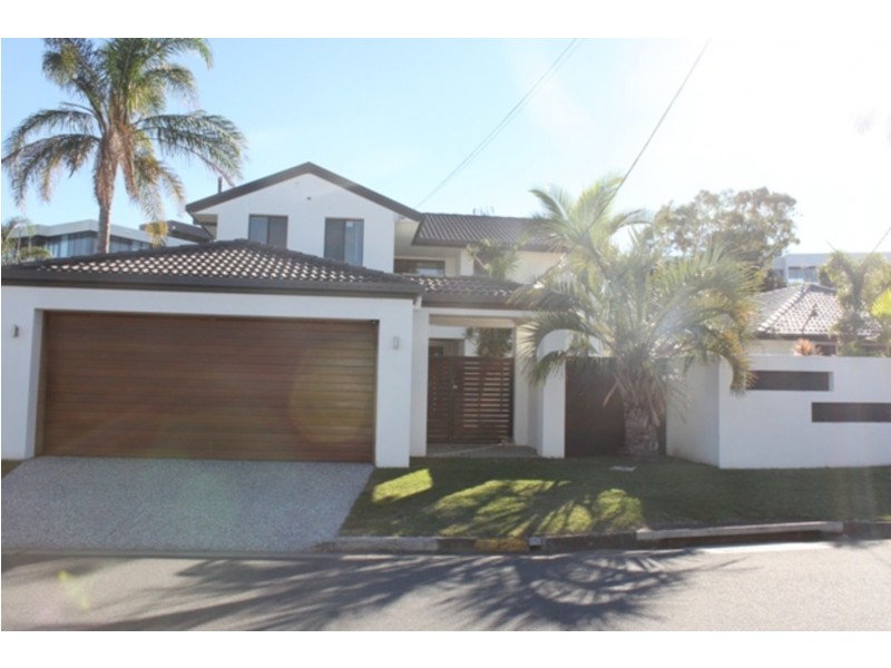 25 Killowill Avenue, Paradise Point QLD 4216