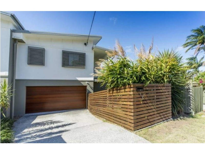 1/7 Penrock Parade, Labrador QLD 4215