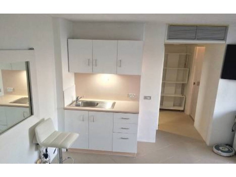 715/2 Barney Street, Southport QLD 4215