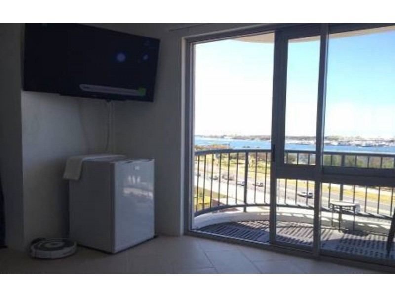 715/2 Barney Street, Southport QLD 4215