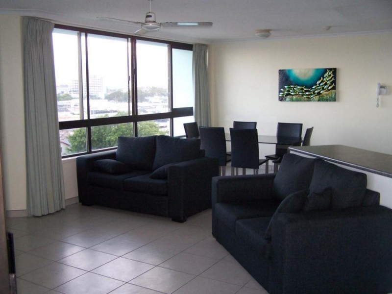 9C/114 Marine Parade, Southport QLD 4215