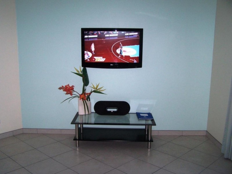 9C/114 Marine Parade, Southport QLD 4215