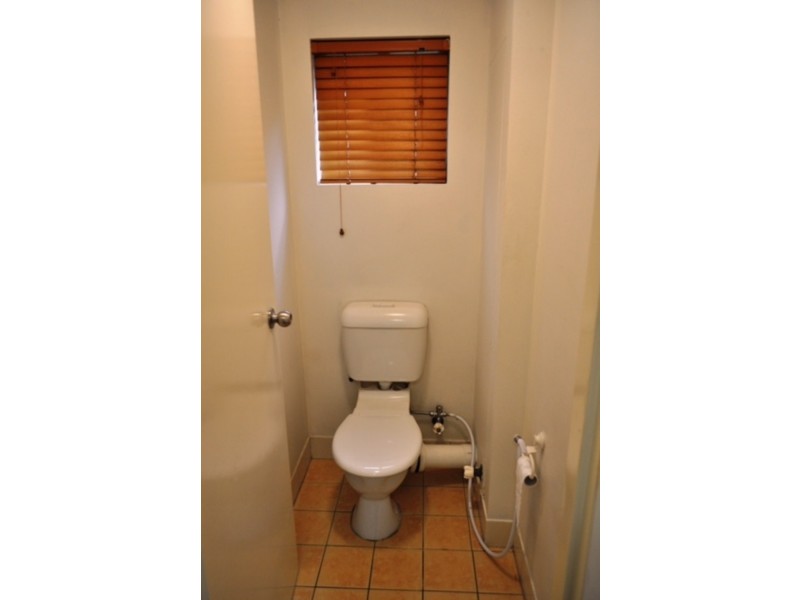 1/19 Huth Street, Labrador QLD 4215