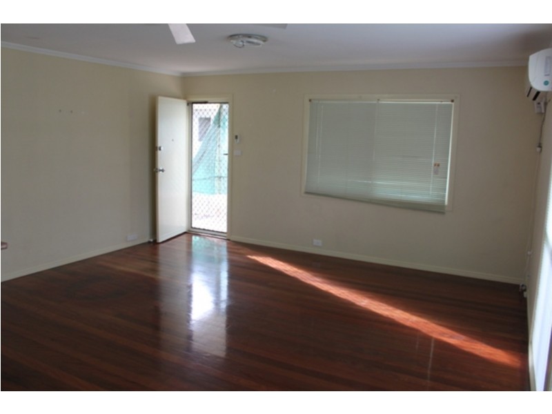4 Matina Street, Biggera Waters QLD 4216