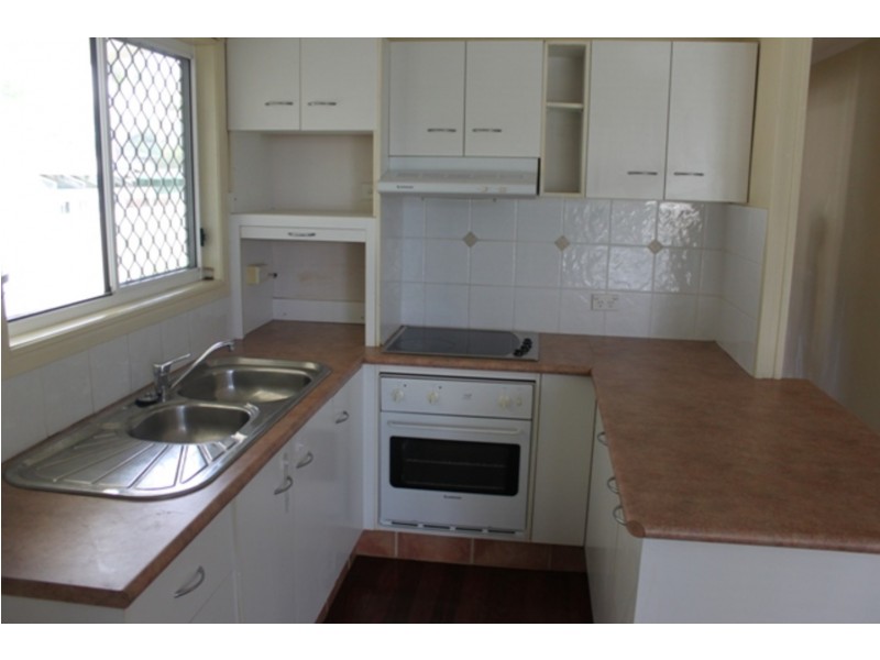 4 Matina Street, Biggera Waters QLD 4216