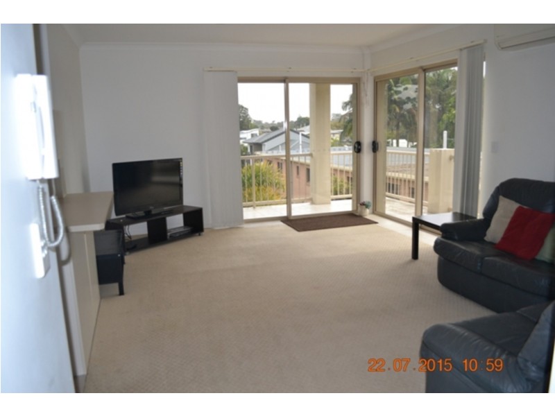 11/13D Wyndham Avenue, Southport QLD 4215