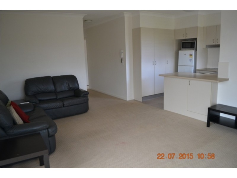 11/13D Wyndham Avenue, Southport QLD 4215