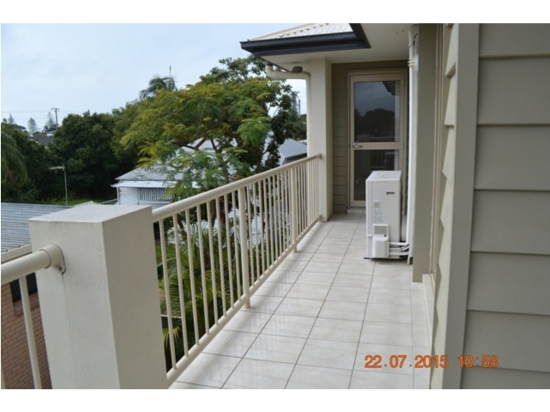 11/13D Wyndham Avenue, Southport QLD 4215