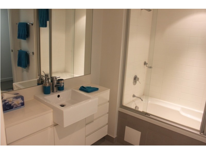 22307A/5 Lawson Street, Southport QLD 4215