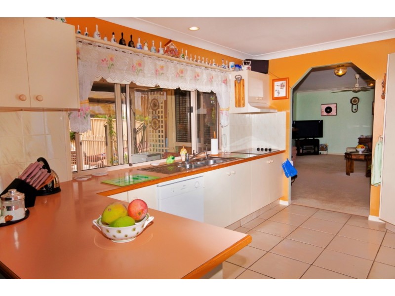 53 Henry Cotton Drive, Parkwood QLD 4214