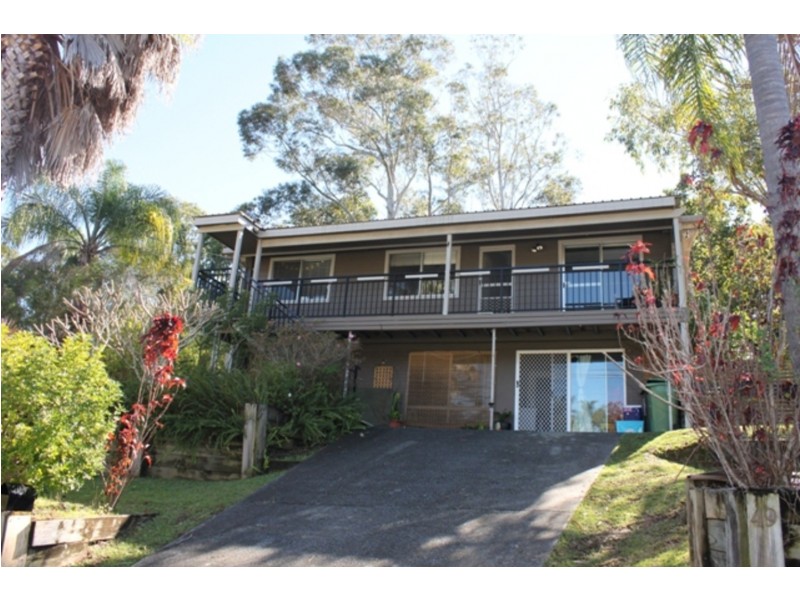 49 Lowanna Avenue, Ashmore QLD 4214