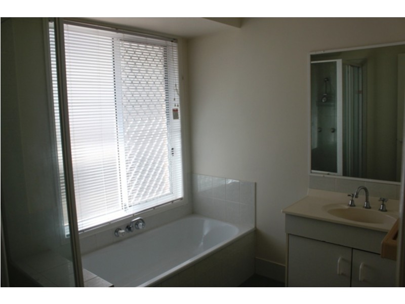 19 Parkwood Boulevard, Parkwood QLD 4214