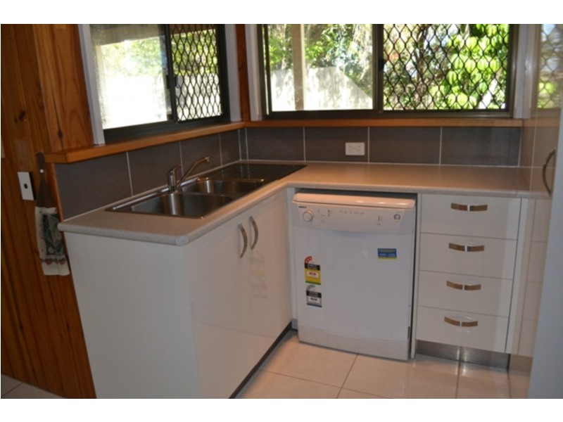 36 Theodore Place, Molendinar QLD 4214