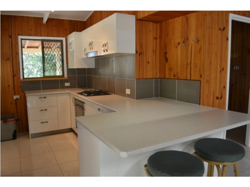 36 Theodore Place, Molendinar QLD 4214