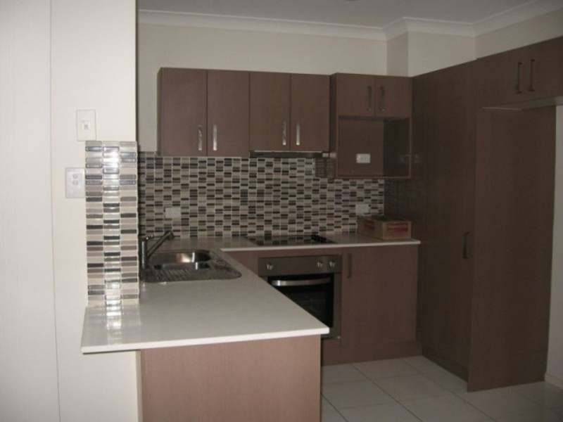 5/27 Government Road, Labrador QLD 4215