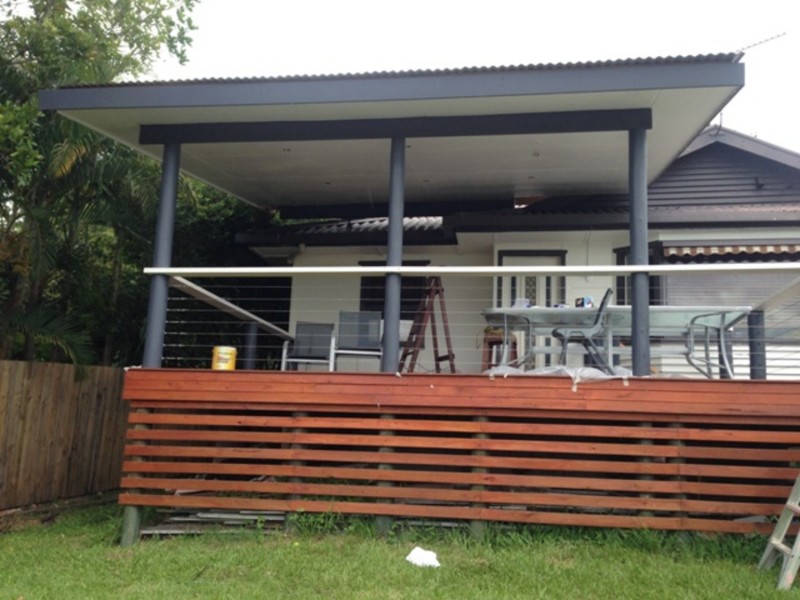 18 Neville Avenue, Southport QLD 4215