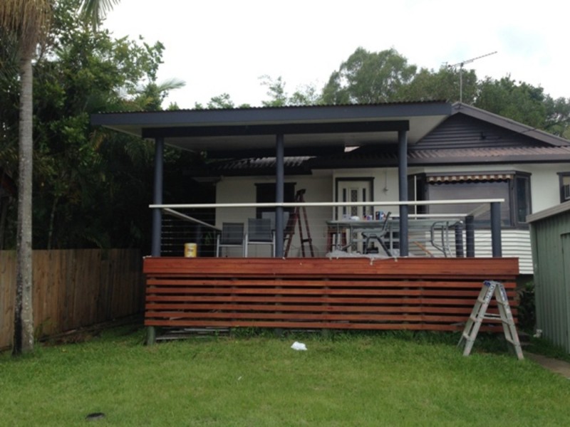 18 Neville Avenue, Southport QLD 4215