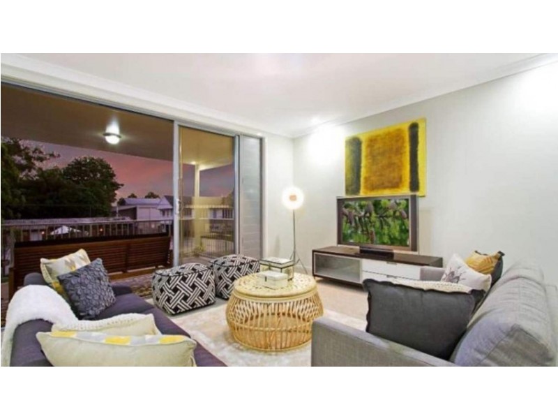 4/71 Minnie Street, Southport QLD 4215