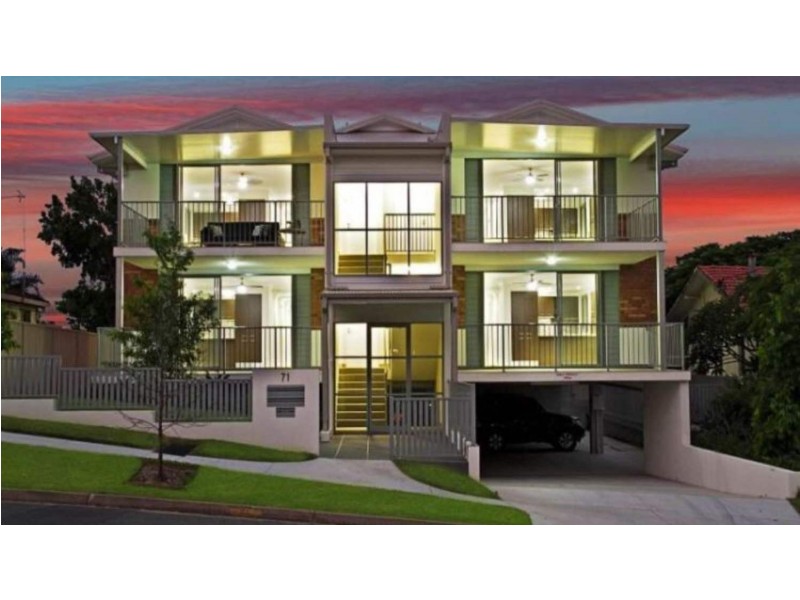 4/71 Minnie Street, Southport QLD 4215