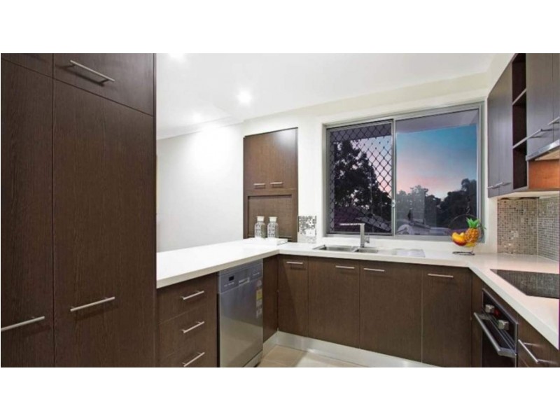 4/71 Minnie Street, Southport QLD 4215