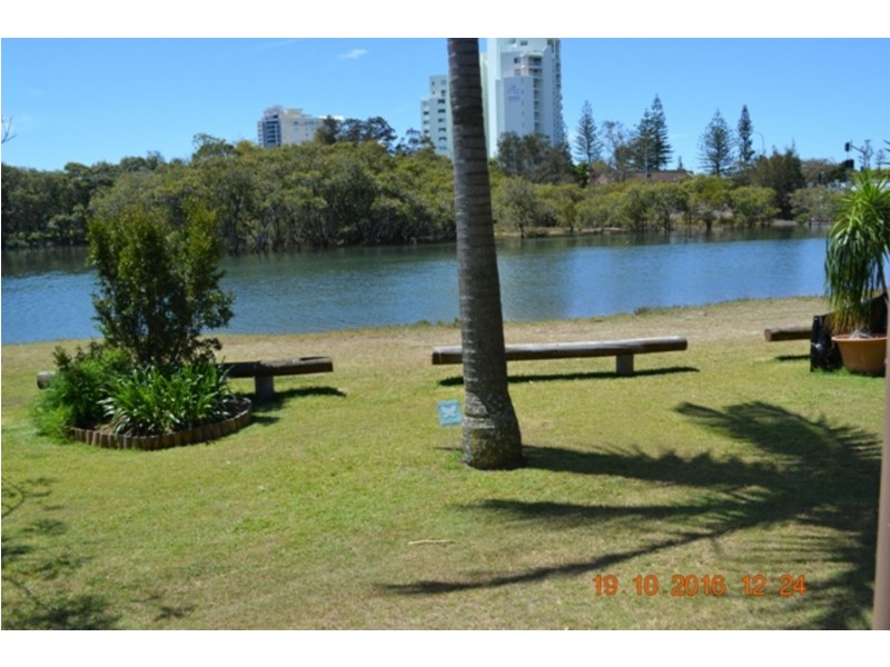 1/19 Meyer Street, Southport QLD 4215