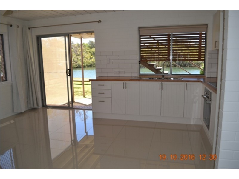 1/19 Meyer Street, Southport QLD 4215