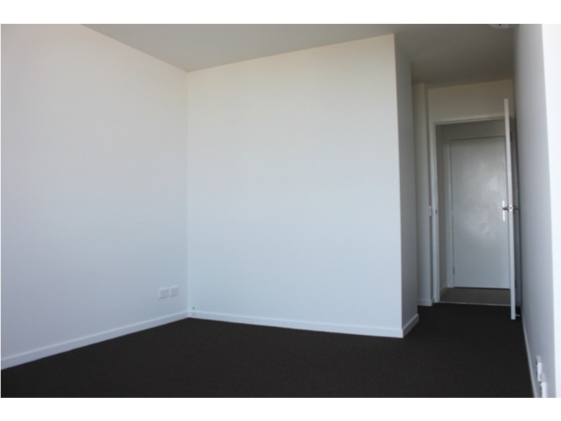 703/26 Spendelove Avenue, Southport QLD 4215