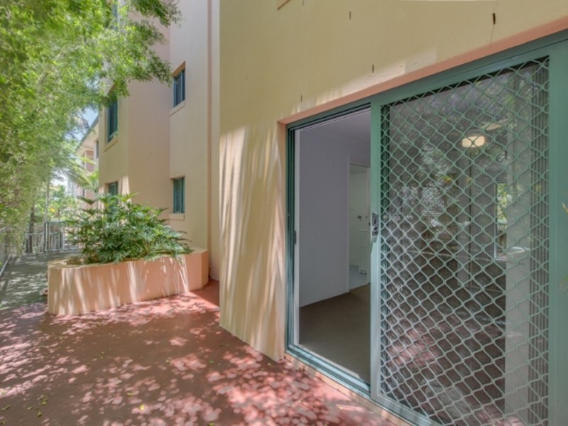 10/88 High Street, Southport QLD 4215