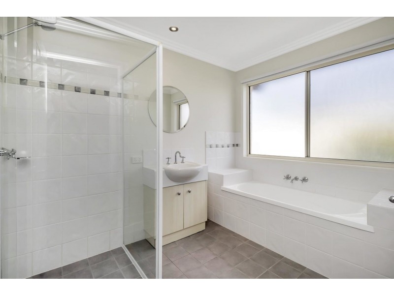 2/197 High Street, Southport QLD 4215