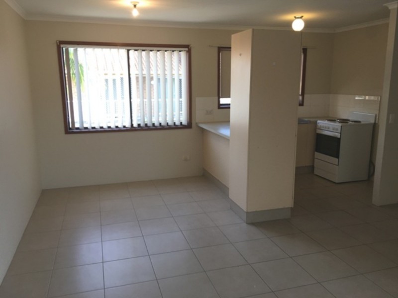 8a/50 Brighton Street, Biggera Waters QLD 4216