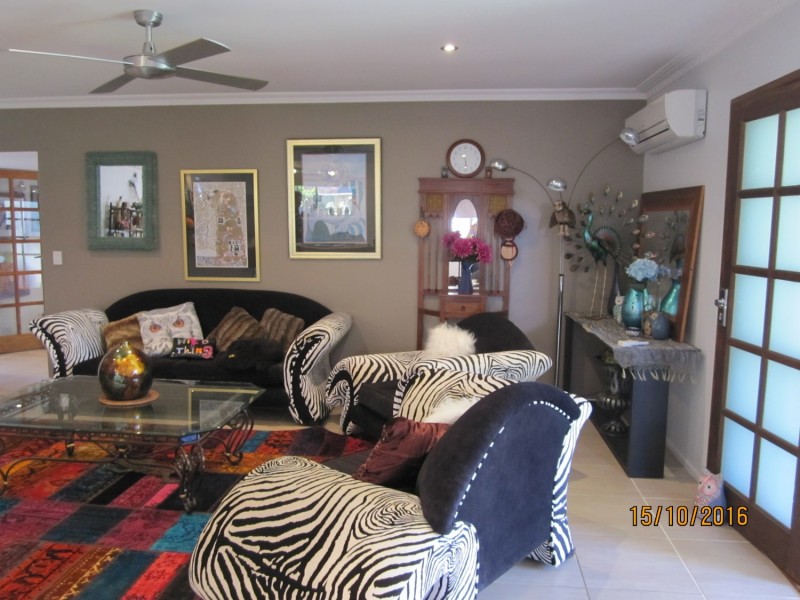 30  Anne Street, Southport QLD 4215