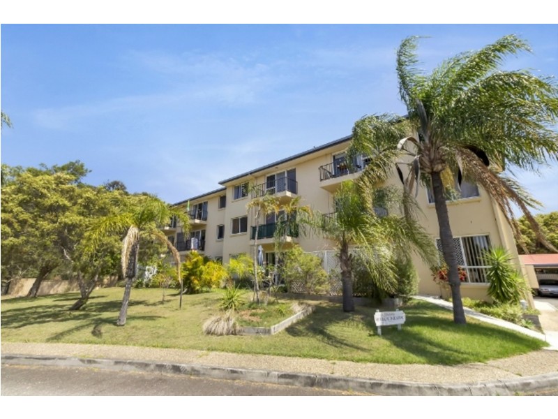 42/13-17 Brown Street, Labrador QLD 4215